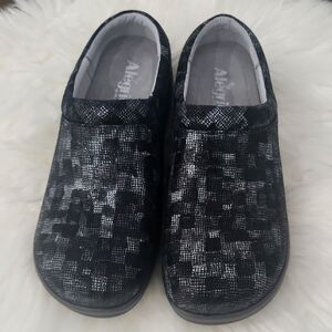 New Alegria Kayla Block Party Nights slip on shoe sz. 40